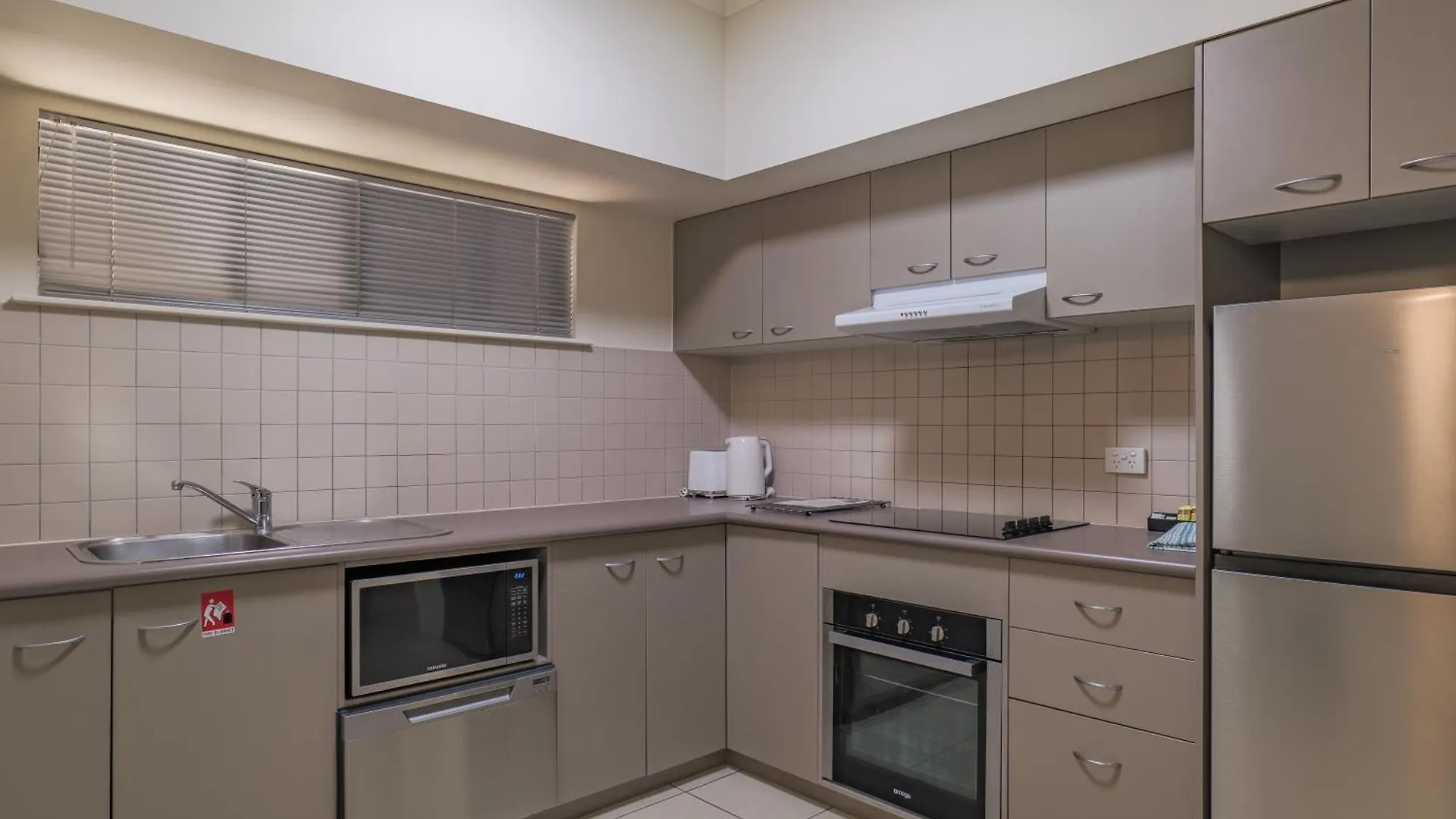 **** Hotel apartamentowy Southern Cross Atrium Apartments Cairns Australia