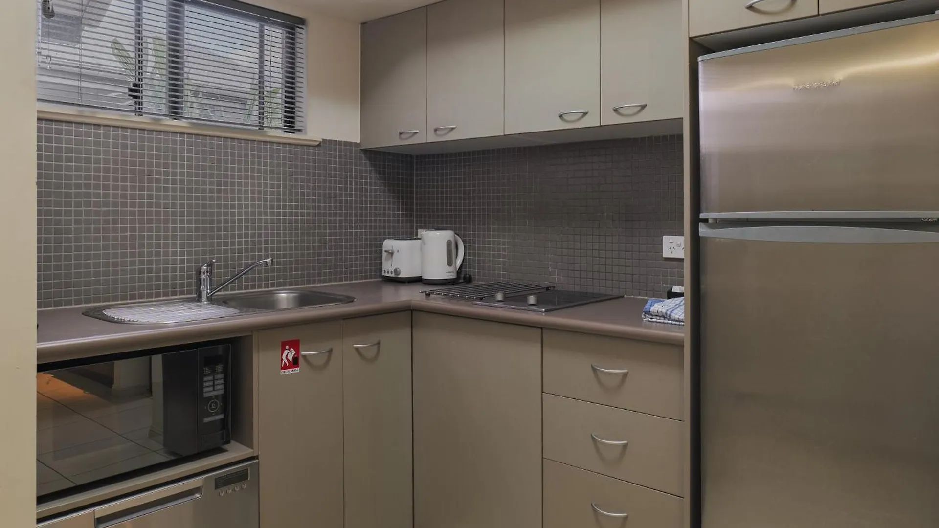 Southern Cross Atrium Apartments Cairns Aparthotel