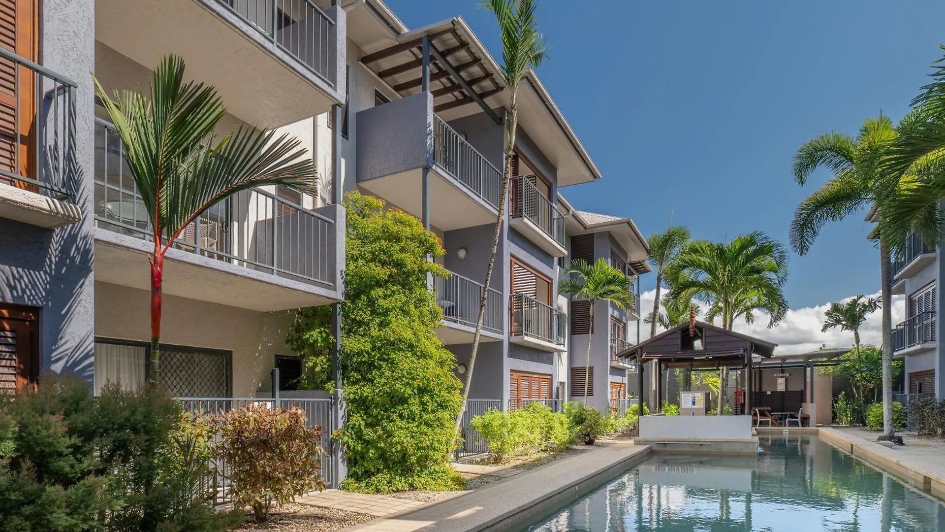 Southern Cross Atrium Apartments Cairns Aparthotel